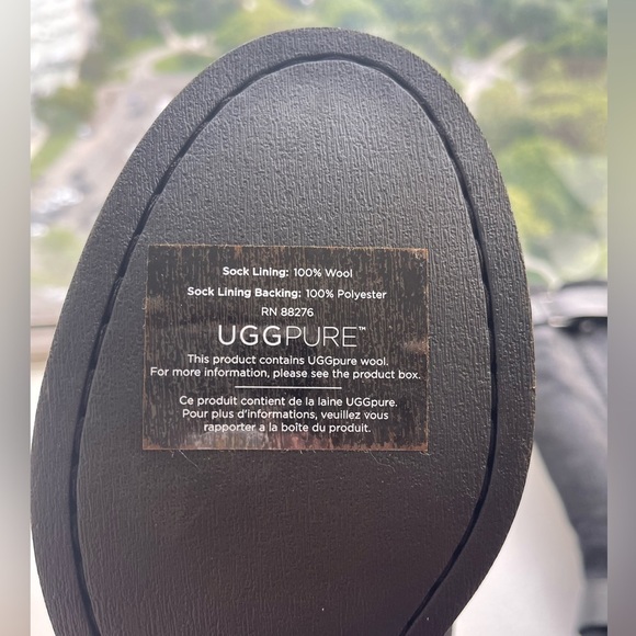 UGG suede riding boots size 9. Never worn - Picture 5 of 9